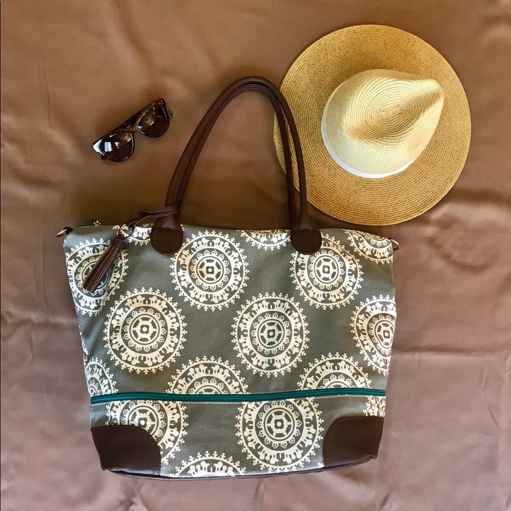 Turquoise & Grey Expandable Canvas Overnight Bag